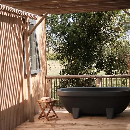 Blendin Retreat Agde פארק נופש